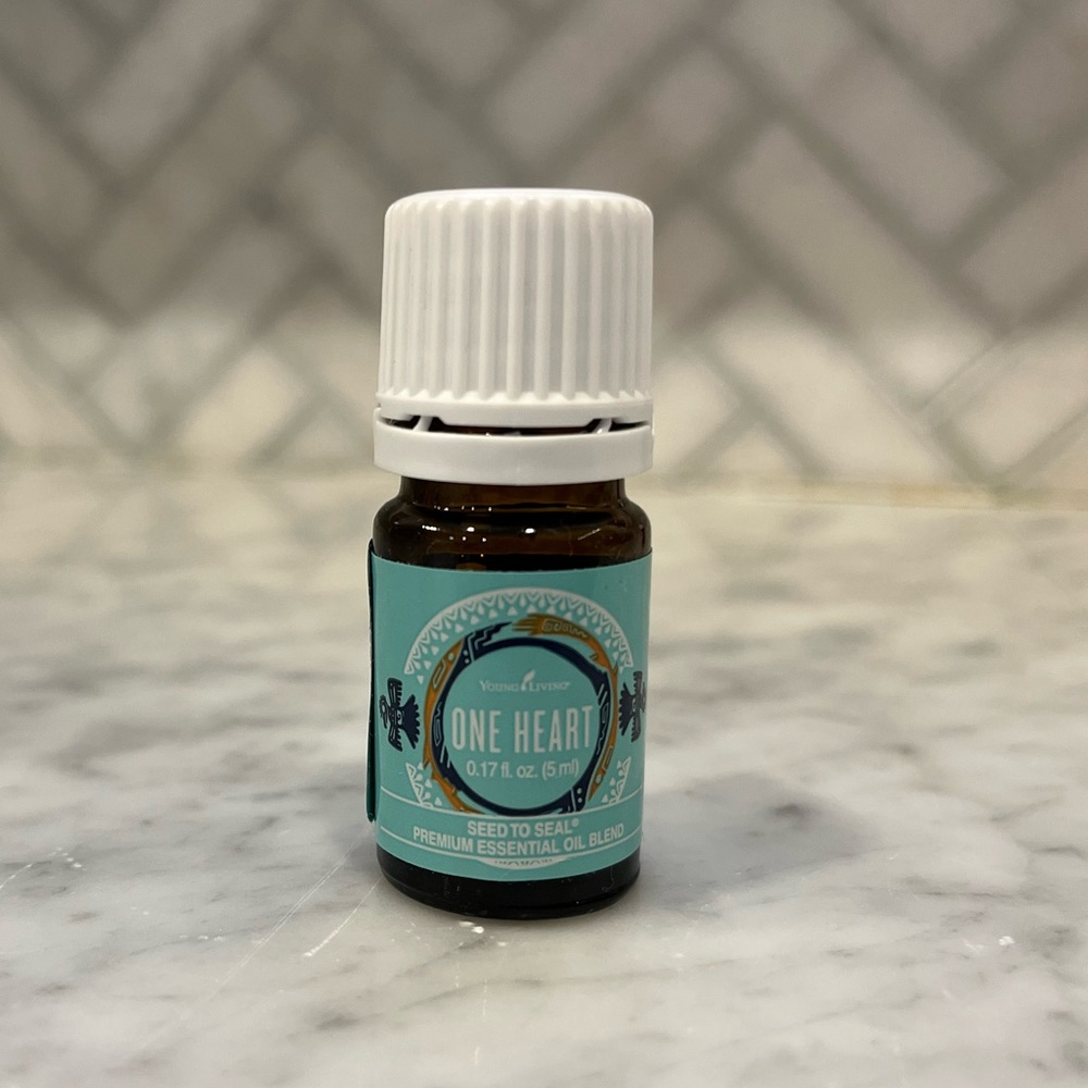 Young Living One Heart oil, NEW